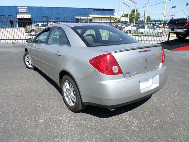 Pontiac G6 2006 photo 2