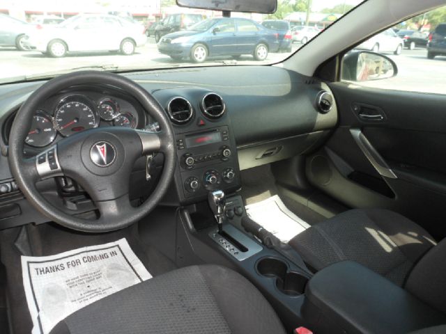 Pontiac G6 2006 photo 15