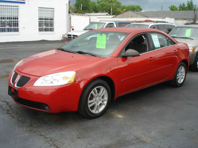 Pontiac G6 2006 photo 2