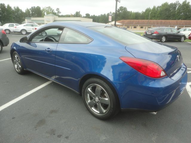 Pontiac G6 Sportback LS Coupe