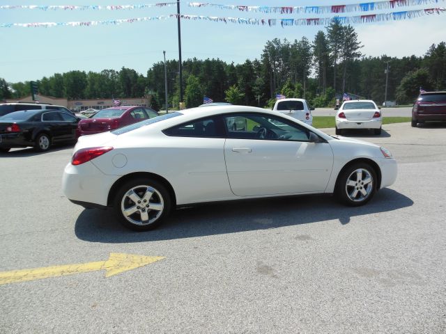 Pontiac G6 2006 photo 1