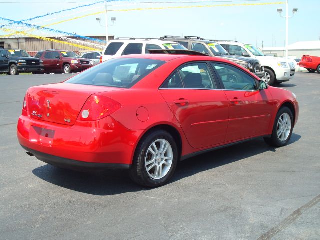 Pontiac G6 2006 photo 2