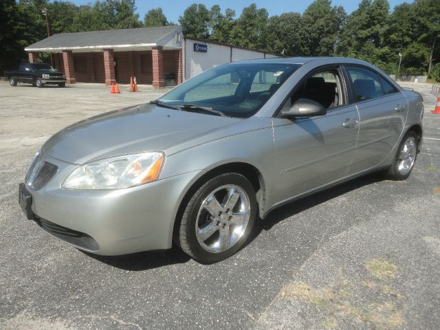 Pontiac G6 2006 photo 2