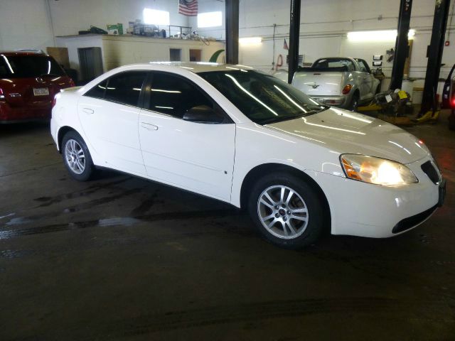 Pontiac G6 2006 photo 11