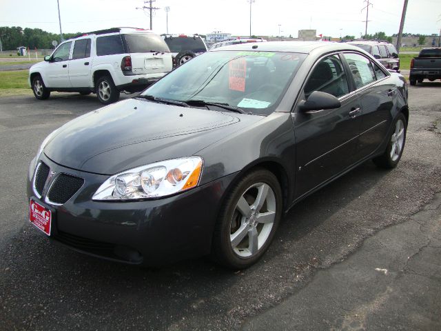 Pontiac G6 4dr Quad Cab WB 4WD SLT Sedan