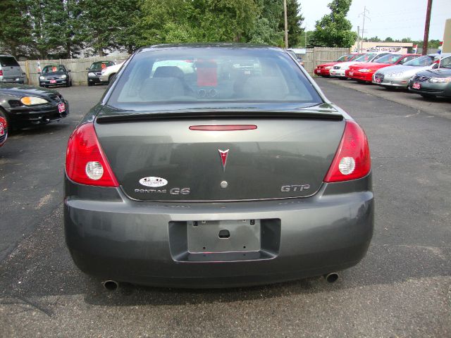 Pontiac G6 2006 photo 2