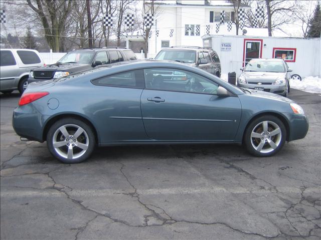 Pontiac G6 2006 photo 1