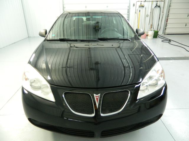 Pontiac G6 2006 photo 2