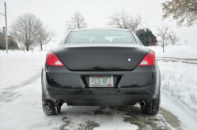 Pontiac G6 2006 photo 2