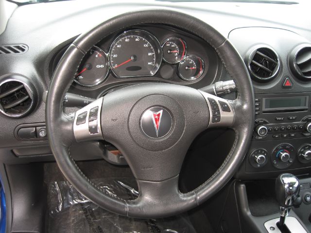 Pontiac G6 2006 photo 21