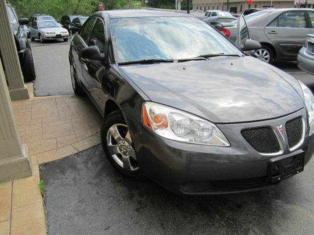 Pontiac G6 2006 photo 2