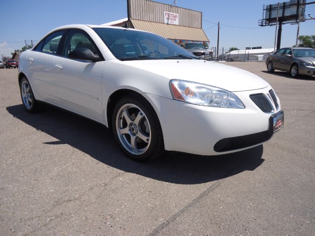 Pontiac G6 2006 photo 2