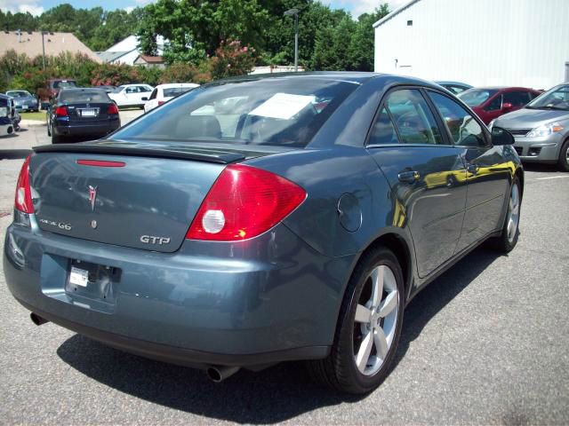 Pontiac G6 2006 photo 1