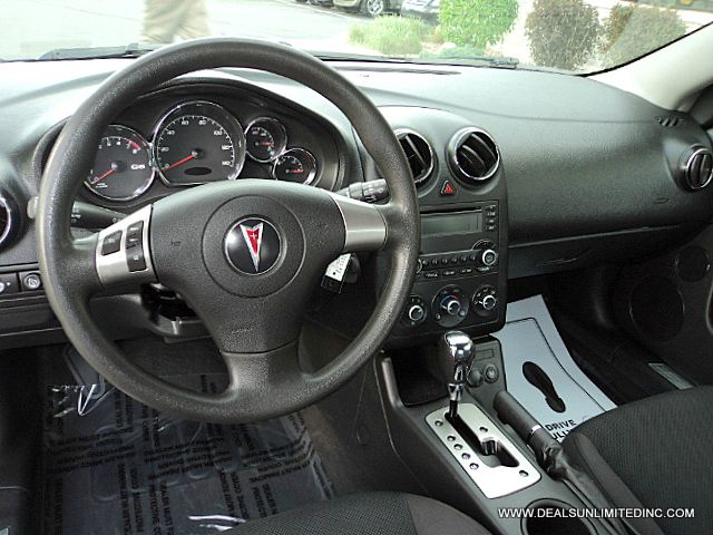 Pontiac G6 2006 photo 14