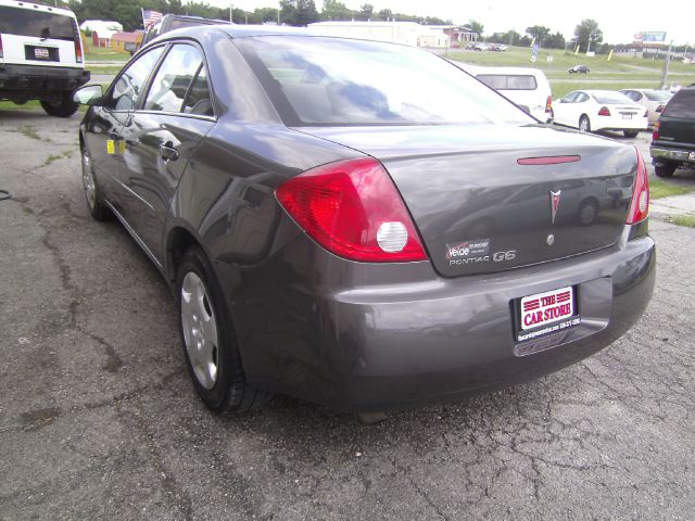 Pontiac G6 2006 photo 2