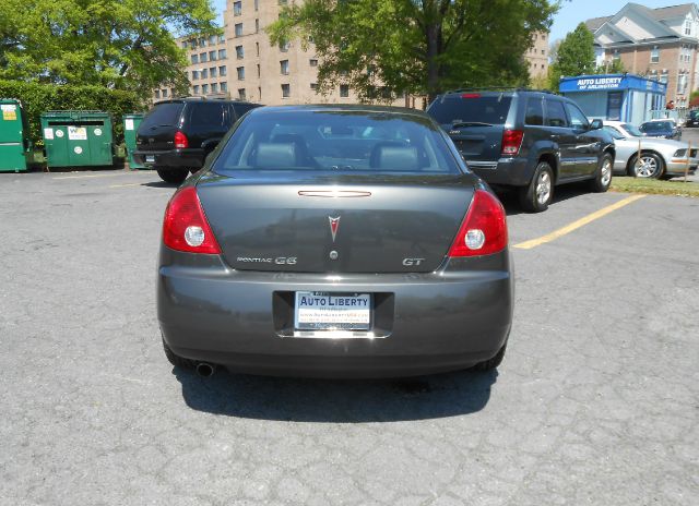 Pontiac G6 2006 photo 1