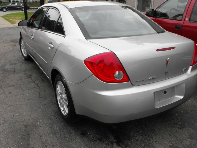 Pontiac G6 2006 photo 1