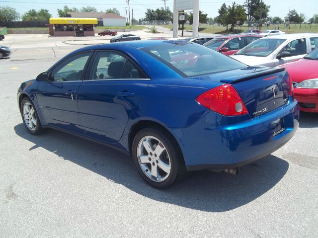 Pontiac G6 2007 photo 2