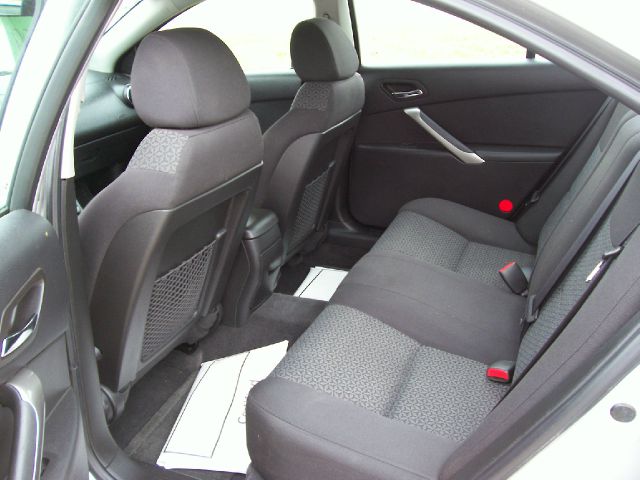 Pontiac G6 2007 photo 2