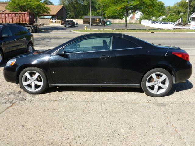 Pontiac G6 2007 photo 2