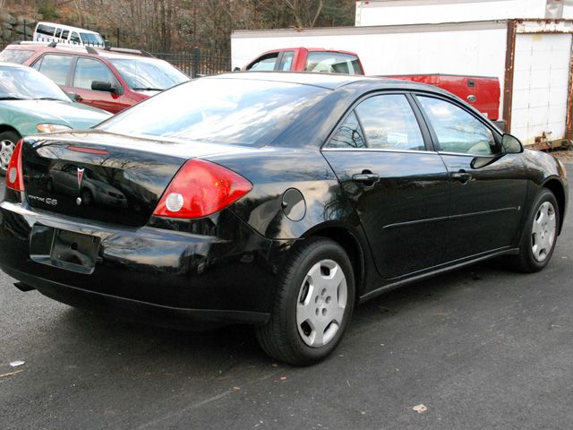 Pontiac G6 2007 photo 2