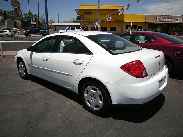 Pontiac G6 2007 photo 2