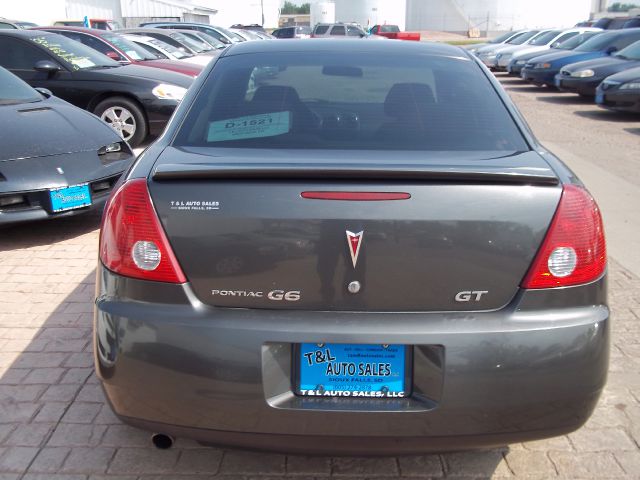 Pontiac G6 2007 photo 2