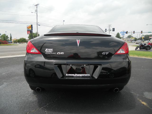 Pontiac G6 2007 photo 2