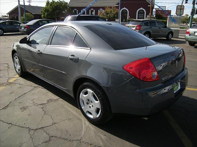 Pontiac G6 2007 photo 2