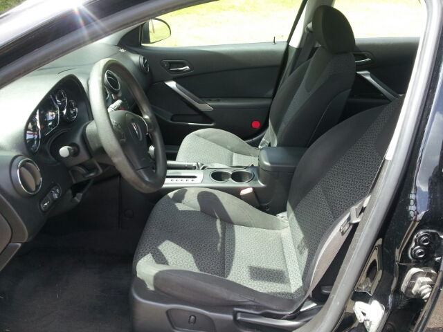 Pontiac G6 2007 photo 2