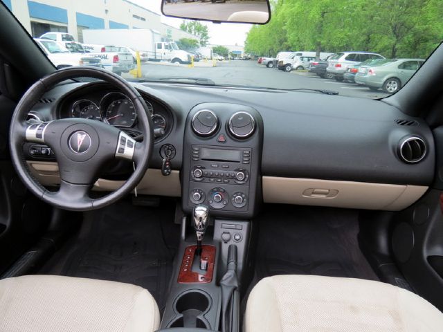 Pontiac G6 2007 photo 12