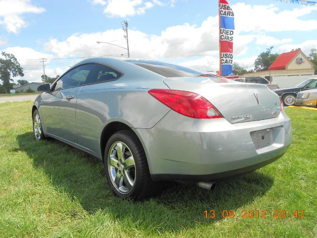 Pontiac G6 2007 photo 2