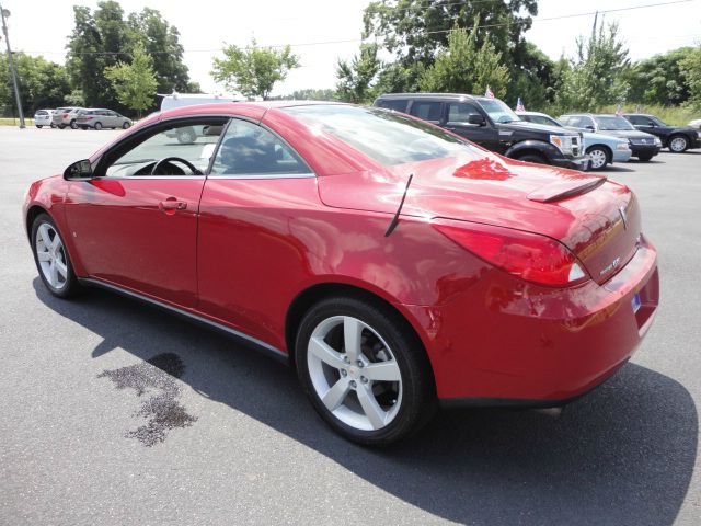 Pontiac G6 2007 photo 2