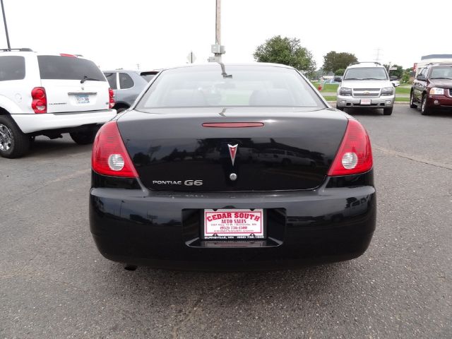 Pontiac G6 2007 photo 2