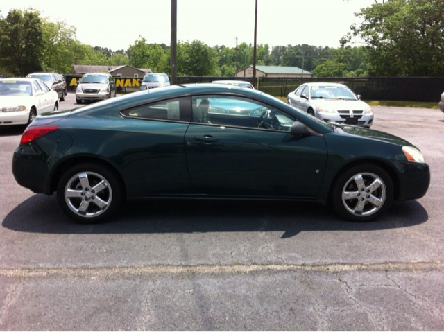 Pontiac G6 2007 photo 2