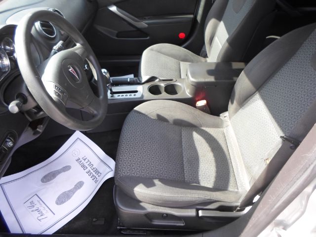 Pontiac G6 2007 photo 9