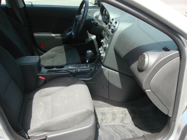 Pontiac G6 2008 photo 14