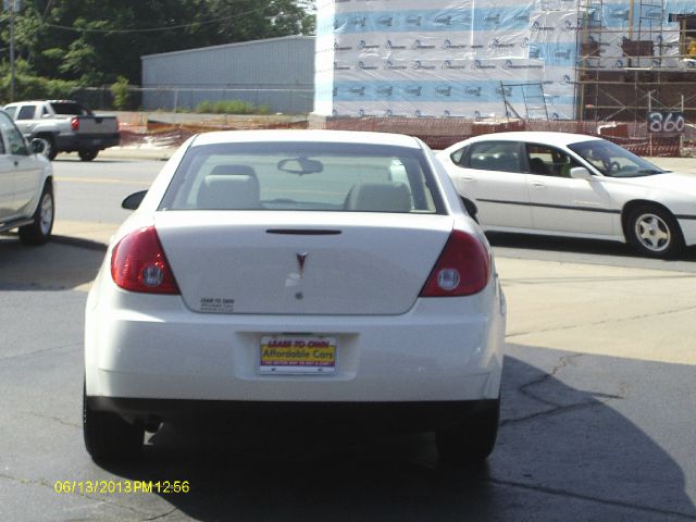 Pontiac G6 2008 photo 1