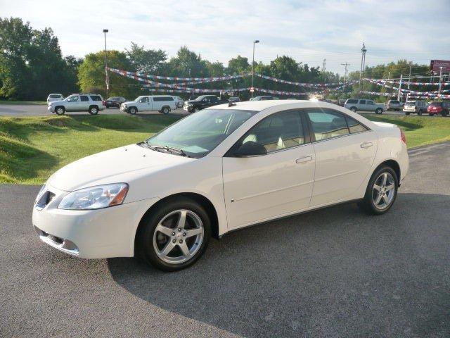 Pontiac G6 2008 photo 2