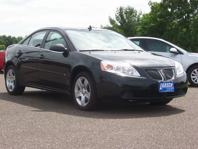 Pontiac G6 SE Sedan