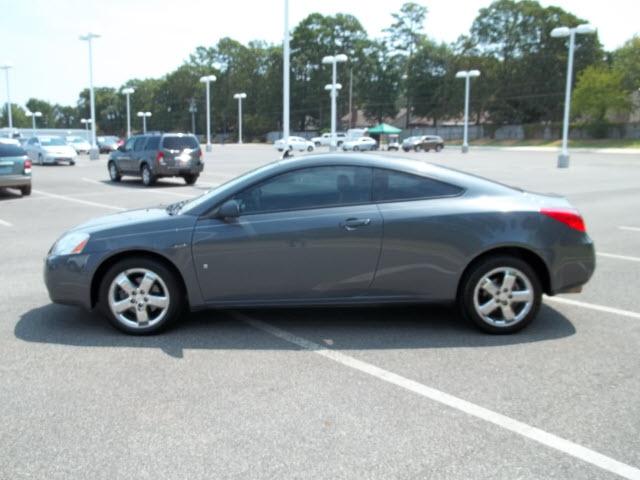 Pontiac G6 2008 photo 2