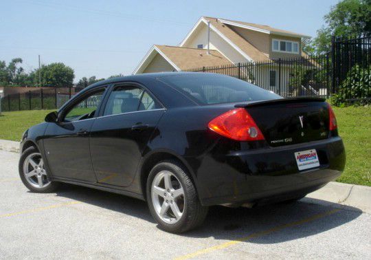 Pontiac G6 LS 4X4 Sedan