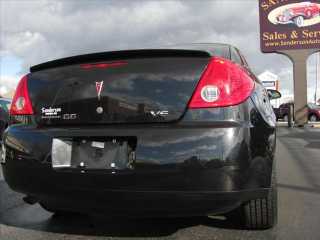 Pontiac G6 2008 photo 2