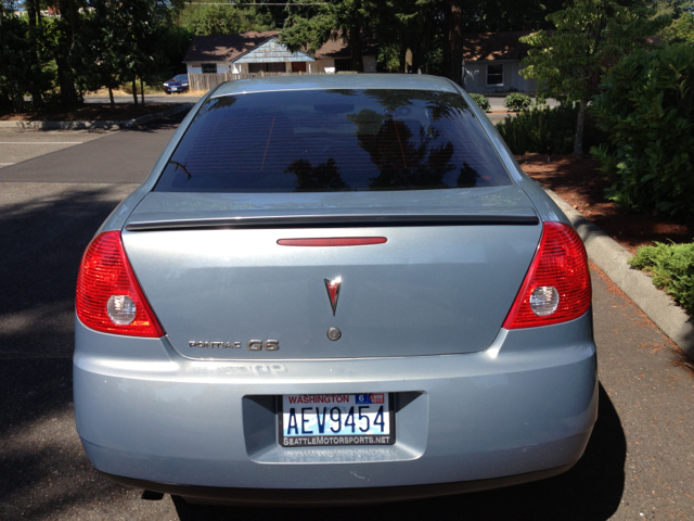 Pontiac G6 2008 photo 2