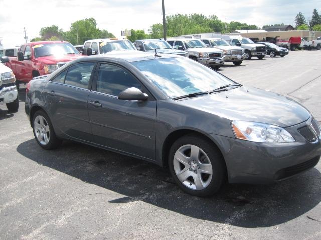 Pontiac G6 2008 photo 2