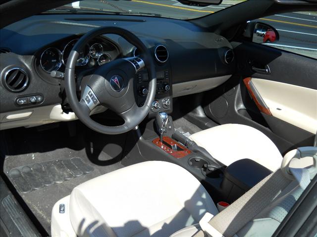 Pontiac G6 2008 photo 1