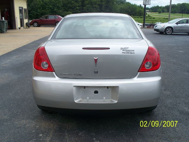 Pontiac G6 2008 photo 2