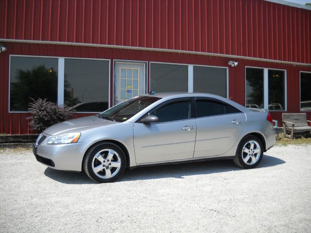 Pontiac G6 2008 photo 2