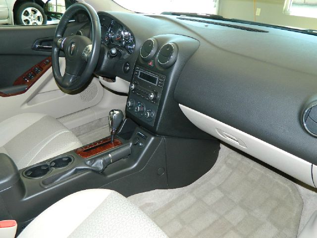 Pontiac G6 2008 photo 1