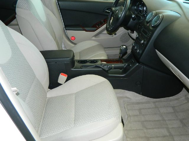 Pontiac G6 2008 photo 11